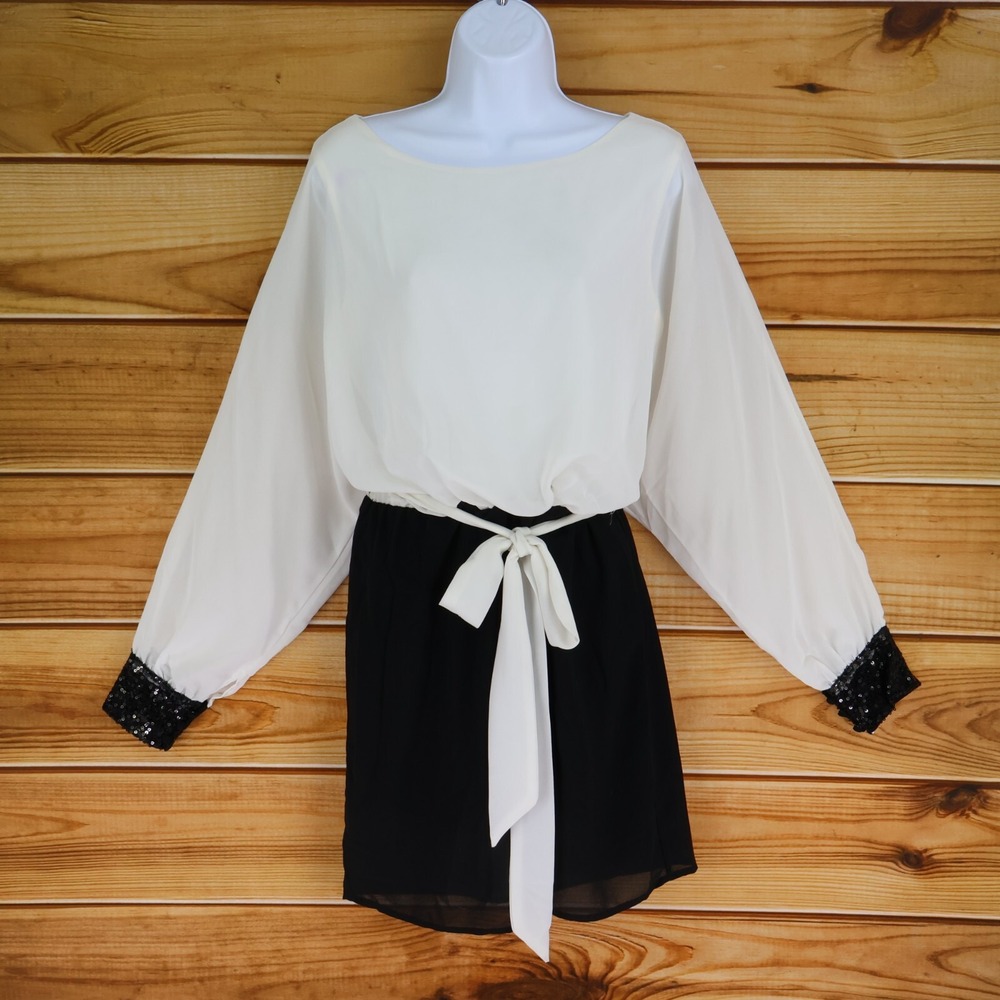 Forever 21 Dress Womens M White Black Polyester Belted Lined Sequins Blousy Top